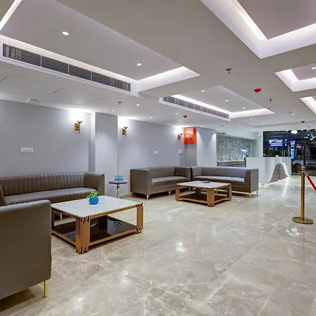 Hotel The Viking, City Centre - Near New Delhi Railway Station & Connaught Place-3